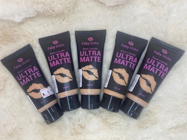BASE ULTRA MATTE FABY MAKE